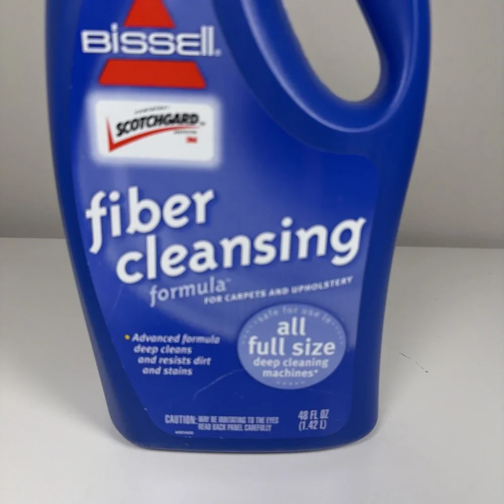 BISSELL FIBER‎ CLEANSING FORMULA  48 FL. OZ., CONTAINS SCOTCHGUARD